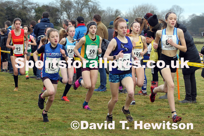 Girls under-13s Northern Cross Country Champs., Camp Hill Estate, Kirklington.  Photo: David T. Hewitson/Sports for All Pics